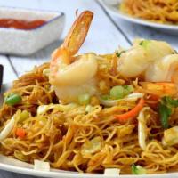 Singapore Bee Hoon · Stir-fried vermicelli noodle with prawns, chicken, eggs, bean sprouts and tofu