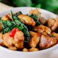 Hijau Basil Chicken · Chicken with Fresh thai chilli, snap peas, Red onion in basil sauce