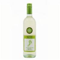 Barefoot Sauvignon Blanc 750ml · California- This is an excellent value opening with enticing aromas of honeydew and nectarin...