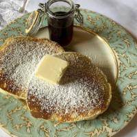 Buttermilk Pancakes with Butter ＆ Syrup · 