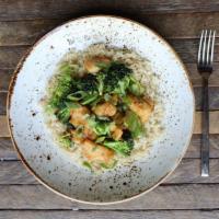 Sweet + Spicy Bowl (Lunch Portion) · wok-fired chicken, broccoli, ginger, onions, garlic - served with choice of white or brown s...