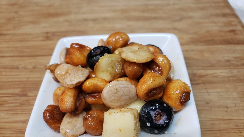 Spanish Snack Mix · almonds, manchego cheese, fried garbanzo beans, blueberries and quicos