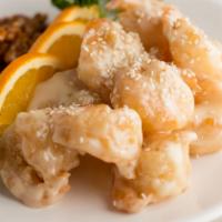 Honey Walnut Prawns · Lightly cream sauce, prawns crispy with honey glazed walnuts.