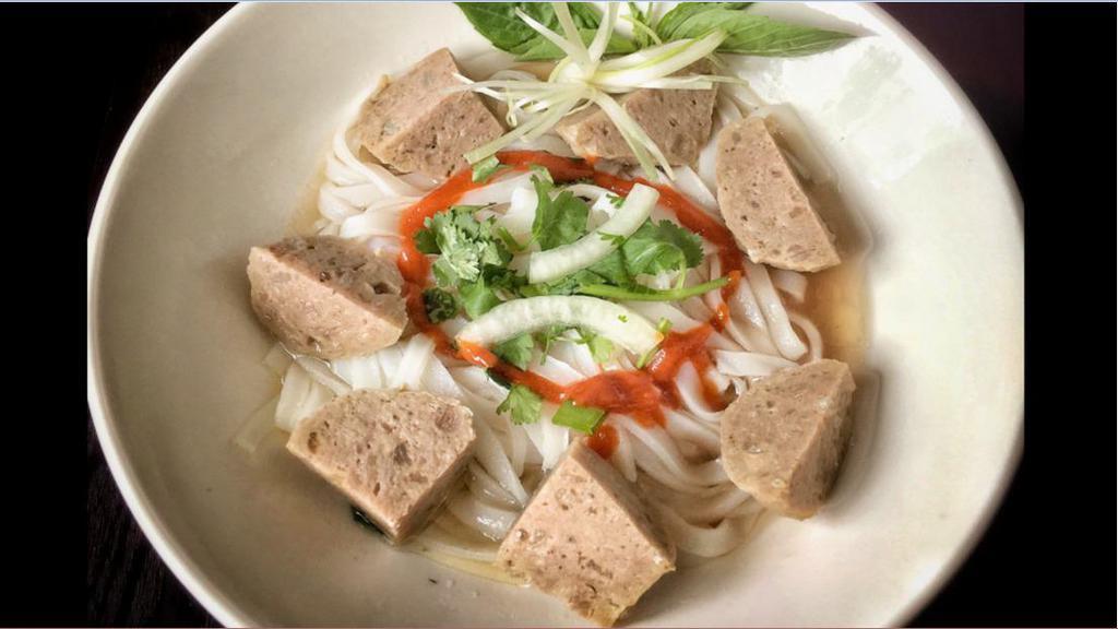S3. Beef Ball Pho · There are fresh noodle
