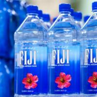 Fiji Water 500ml · 