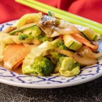 Mixed Vegetables · Baby corn, mushroom, broccoli, carrots, zucchini and napa cabbage.