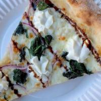 El Blanco Slice · evoo, garlic, mozz, spinach, red onion, ricotta, balsamic glaze