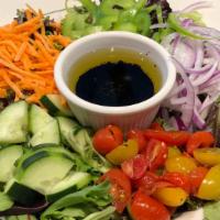 GARDEN SALAD · FRESH SPRING MIX, TOMATO, BELL PEPPERS, RED ONION & CUCUMBER