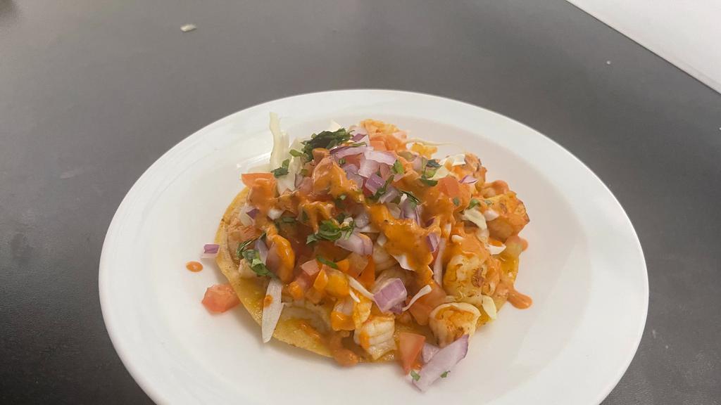 Shrimp tacos · Lettuce, Pico de Gallo chipotle sauce, cilantro
