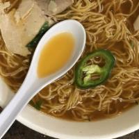 21. Phở Wonton · Rice noodles soup with wonton.