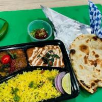 Veg Lunch Box · Daal of the Day, Veg Entree, Rice, Naan, Dessert