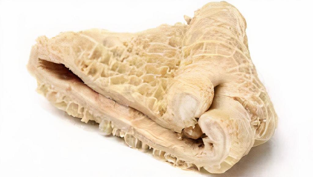 Beef Tripe · Beef Tripe is the edible lining of a stomach, typically stomach is multi-chambered One of the most well-known kinds is called honeycomb. There's also omasum tripe, abomasum tripe, and blanket tripe. Rich in vitamin B12, selenium, and zinc., 100 % Halal, Organ meat, High in cholesterol, so