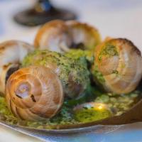 Escargots de Bourgogne · Served with sautéed mushrooms and herb garlic butter
