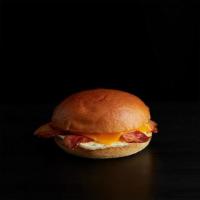 Bacon Cheddar Brioche · Smoky bacon, aged cheddar and homestyle egg on a buttery brioche bun.