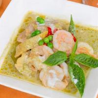 Kang Keaw · Green curry. Spicy green curry with coconut milk, long purple eggplant and Thai basil.