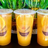 D8. Fresh Squeezed Orange Juice / Nước Cam Vắt · 