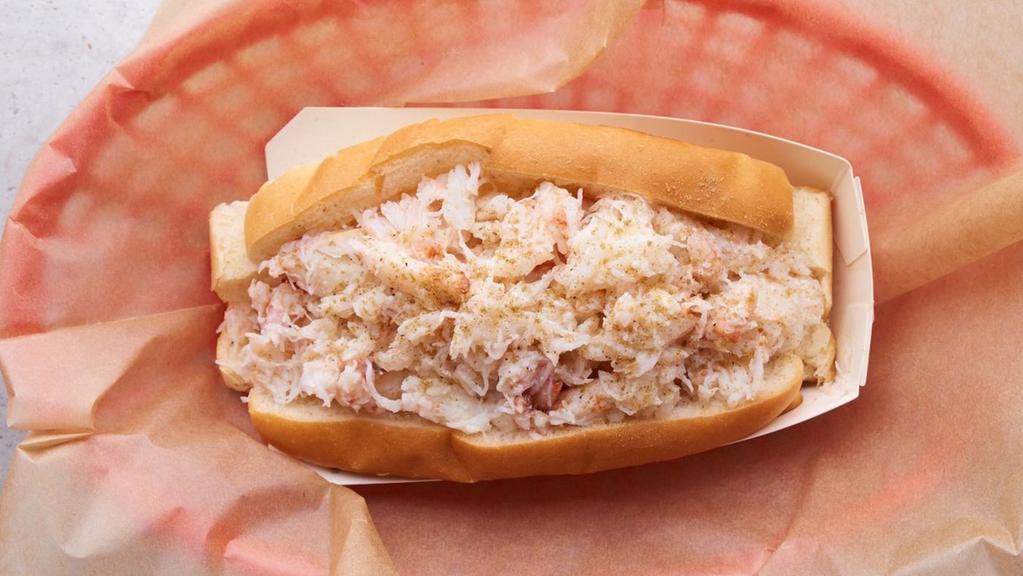 Crab Roll · 4oz or 6oz of chilled, wild-caught Jonah crab in a toasted, buttered bun with mayo, lemon butter, and Luke's Secret Seasoning. Served with kettle chips.