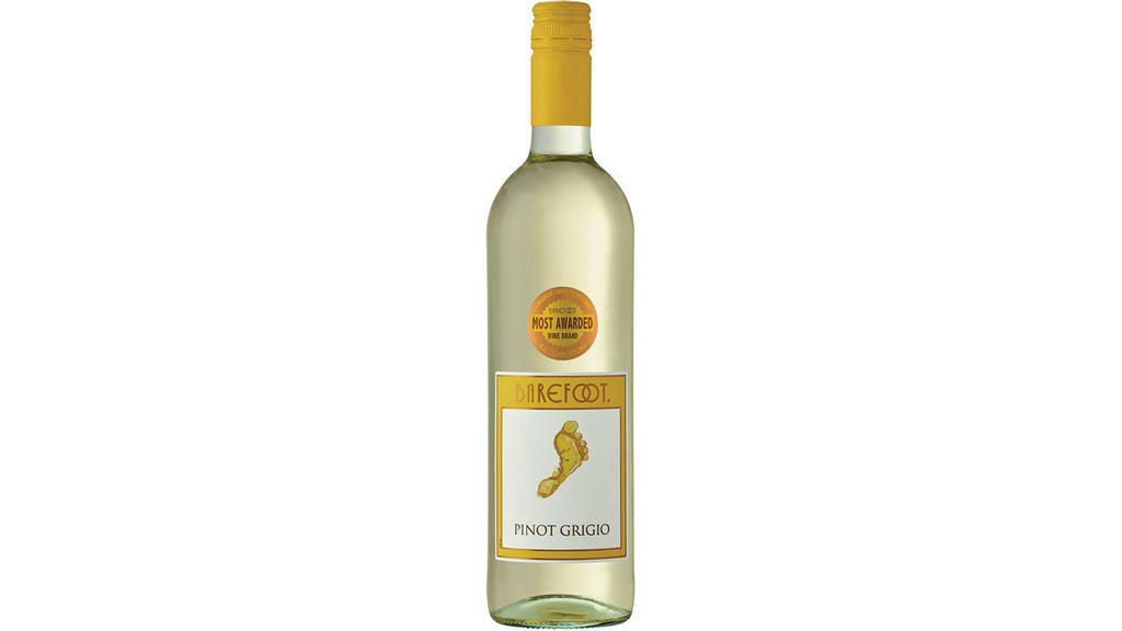 Barefoot Cellars Pinot Grigio (750 ml) · A light-bodied classic with a crisp, bright finish, Barefoot Pinot Grigio offers all the flavors of tart green apples with fresh, white peaches. Accented with floral blossoms and citrus aromas, our Pinot Grigio pairs perfectly with traditional favorites like poultry, pasta, and pizza.