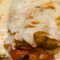 Ala carta Chile Relleno de Queso · Cheese stuffed mild pepper fried in egg whites served with a tomato base.