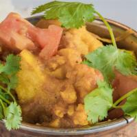 Aloo Gobi · Fresh cauliflower & potatoes mixed with fresh tomatoes, ginger & garlic prepared in our spec...