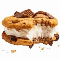 Deluxe Big'wich · Rich, creamy icing sandwiched between two warm Deluxe cookies.