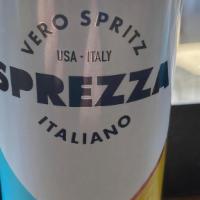 Can Vero Spritz Bianco · 8.4 oz. Italian Spritzer: White Vermouth, Orange Bitters, Sparkling Water.