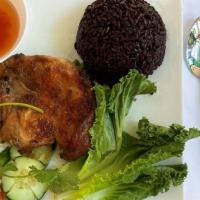 40. BBQ Chicken · BBQ chicken over black rice with vegetables.