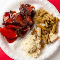 Entree Dinner · A choice of Ribs, Links, Chicken, Tri tip and Rib tips
and 2 side orders