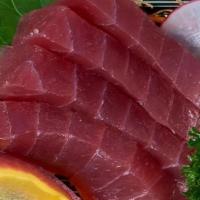 Maguro (Bluefin Tuna) Sashimi 4 pcs · 
