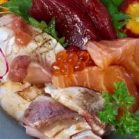 Chirashi Don · Raw Fish Over Sushi Rice with miso soup