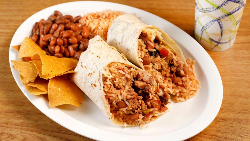 Una Mas Burrito · CHOOSE THE MEAT:Flour tortila, Mexican rice, pinto beans, salsa Fresca and cheese.
Complimentary some chips and only one 2oz salsa container (if you want more salsa go to CHIPS and EXTRA and add salsa from there)