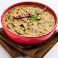 Vegan Saag Daal · Classic dal (yellow lentils) curry mixed with spinach.
