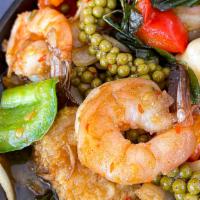 Cha Cha Chaa  · Medium spicy!! Sizzling prawn, calamari, scallop, white fish stir-fried with house chili sau...