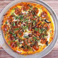 Combo Pizza · Ground lamb, peperoni, chicken, mushrooms, bell pepper, onion and olives.
