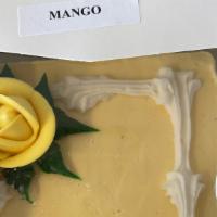 Mango ice cream cake · Mini size