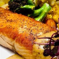 Fresh Atlantic Filet of Salmon · Pan Seared Atlantic Salmon Served with a Choice of one Sauce and One Side Dish