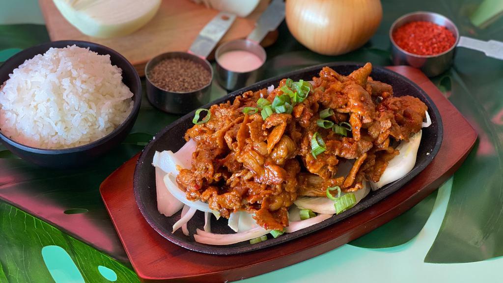 SPICY BBQ PORK · SPICY KOREAN STYLE BBQ PORK,
COME WITH RICE FOR ONE