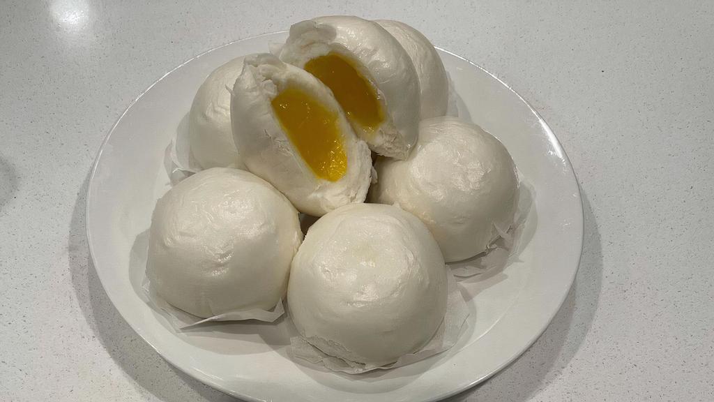 Egg custard bun(6pieces) · egg custard bun 奶黄包