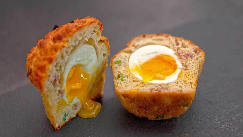 The Rebel Within · pork sausage, parmesan asiago cheese, green scallion, soft cooked egg

Heating Instruction: 450 degrees in convection oven for 7-10 minutes.  DO NOT MICROWAVE.