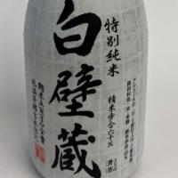 Shirakabe · Tokubetsu junmai. 300 ml. Alcohol 15.5%