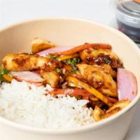 Sweet Chili Chicken Quinoa Bowl · Chicken stir-fry with red onions, bell peppers & our signature sweet chili sauce  (chilis, s...