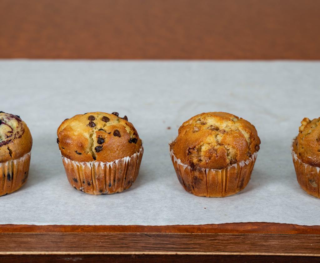 Muffin · Blueberry, banana nut, chocolate chip, cinnamon coffeecake, and raisin&oat bran

**If the selection you chose is out of stock, you will receive the closest item if you don't respond to our phone call.