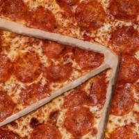 Ny Style Hand Stretched Thin Crust Pepperoni Pizza (18