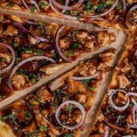 Ny Style Hand Stretched Thin Crust Bbq Chicken Pizza (14