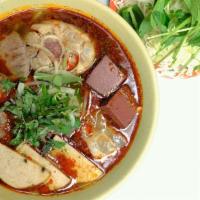 7. Bún Bò Huế · Vietnamese spicy beef noodle.