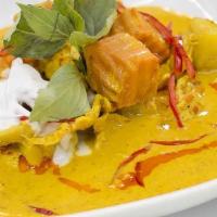 Yellow Curry  · Yellow curry paste in Coconut milk,  Carrots, Potatoes, Bell peppers,  Bamboo shoots and Oni...