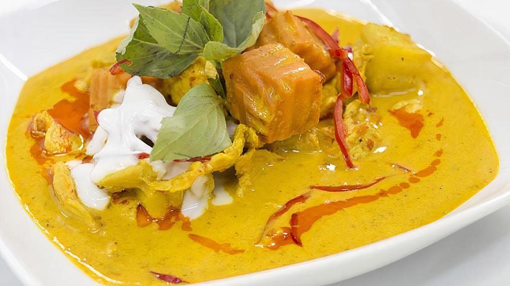 Yellow Curry  · Yellow curry paste in Coconut milk,  Carrots, Potatoes, Bell peppers,  Bamboo shoots and Onions. Choice of proteins. Garnished with Cilantro and Green scallions/ onions. 16 oz regular size.