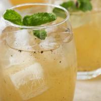 Digestive Lemonade With Crushed Cumin and Mint · 