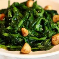 87. SAUTEED SNOW PEA SPROUTS W/ GARLIC SAUCE蒜子炒豆苗 · 蒜子炒豆苗