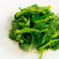 I9. 蒜蓉大豆苗 / Stir-Fried Pea Sprouts w/ Garlic  · 